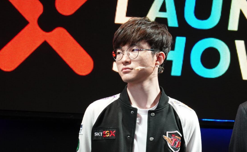 历届冠军各位置最佳选手投票,韩国选手包揽第一 历届冠军各位置最佳选手投票,韩国选手包揽第一