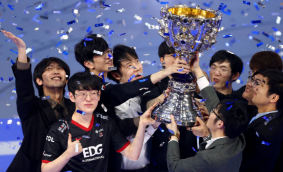 EDG夺冠荣登央视2与央视5频道，亚运会可期