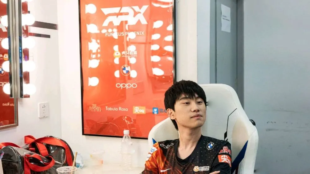 季后赛值得期待的看点：小虎对战Doinb 到底谁才会被单杀？