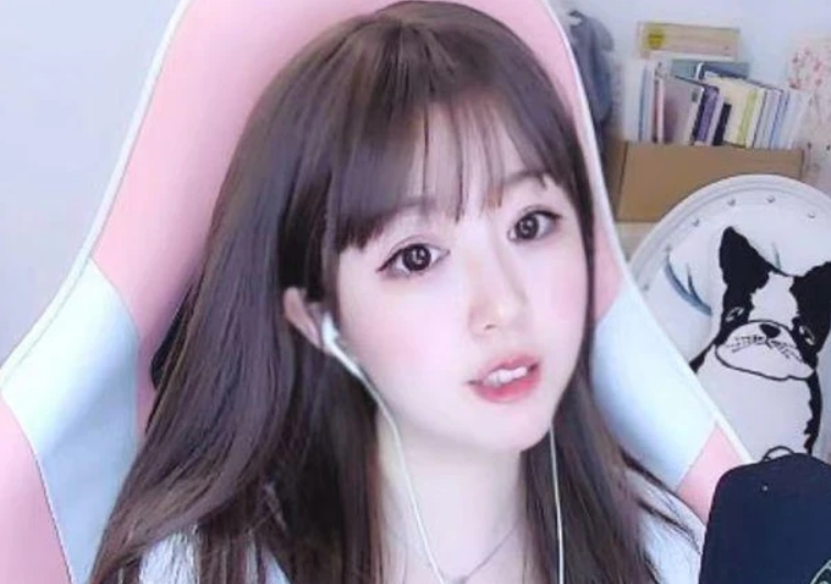 英雄联盟内测手游福利大放送，皮肤免费用