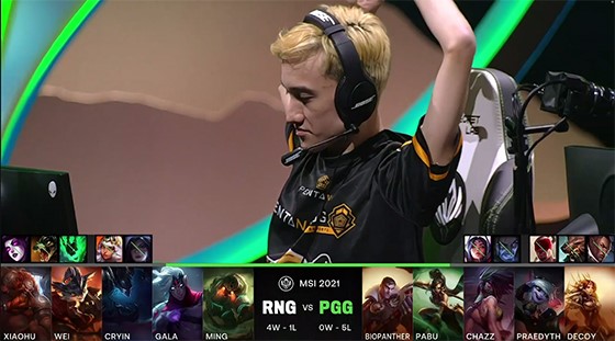 给力啊！RNG18分钟快速双杀PGG