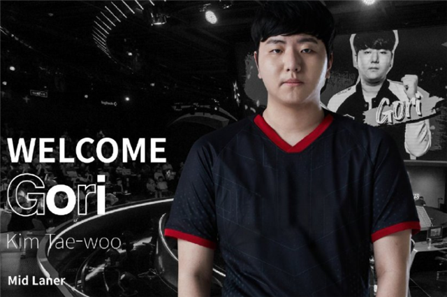 EDG中单离队加入NS