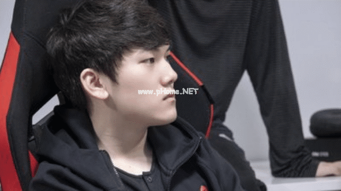 LOL：TES终于要放弃369了，夏季赛结束后换新人，大概率是狼行