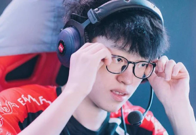 全球战力排行榜：LPL赛区傲视全球