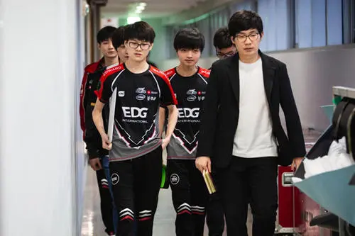 英雄联盟：GG战队重磅签约 Licorice选手加盟