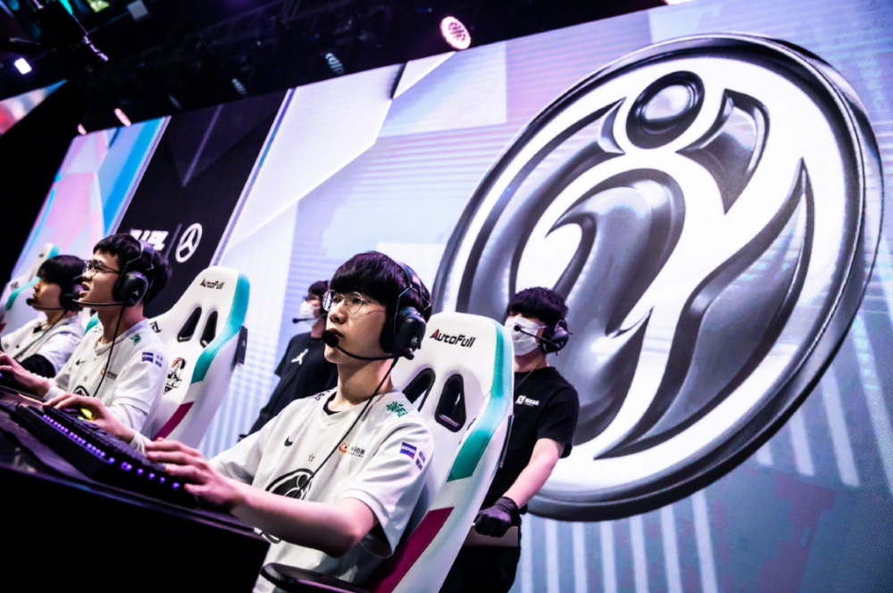 英雄联盟LPL夏季联赛：电竞春晚之前的最后准备