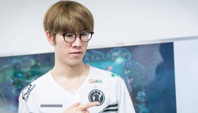 BLG与Theshy再次开启谈判，PPGod加盟V5战队