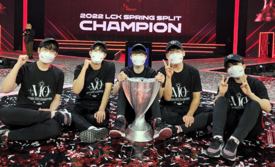 LCK赛区各队年薪总和曝光，T1高达100亿韩元