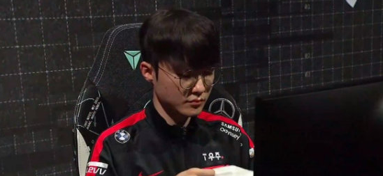 Faker略显失落，G2调侃LCK现场观众太安静