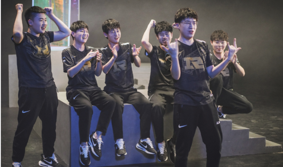 LPL知名解说爆料MSI冠军身份有望直通世界赛