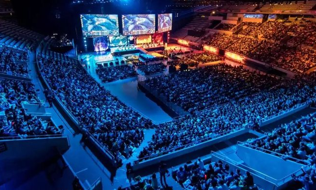 英雄联盟收视率遭遇增长瓶颈，LCS大幅度下滑