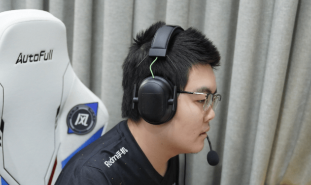 Missing疯狂找机会痛击老东家，WE夏季赛遭遇八连败