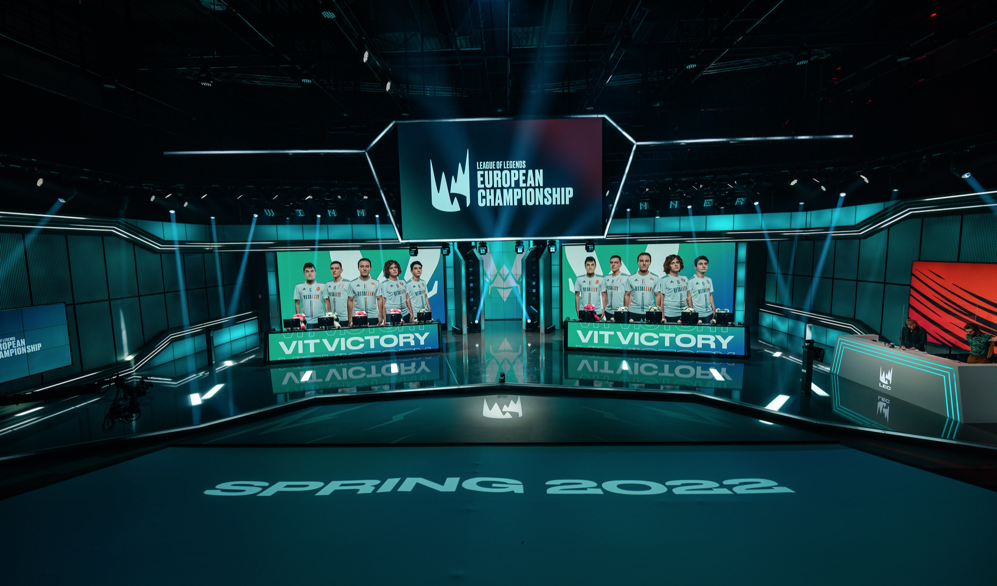 LEC与AfreecaTV合作，以韩语和英语播放2022年季后赛