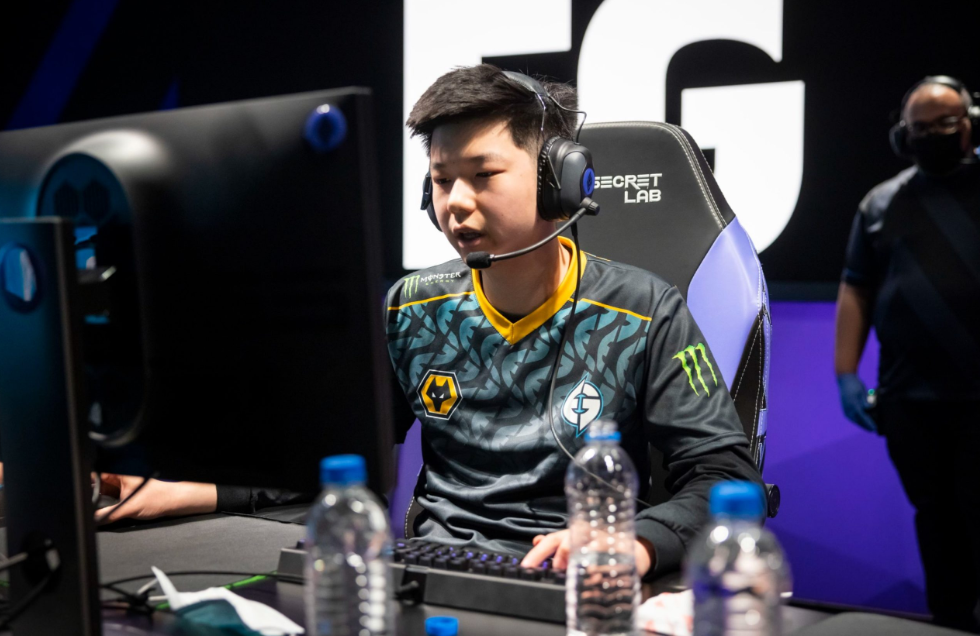 经过两个小时的鏖战，EG战胜TSM挺进下一轮