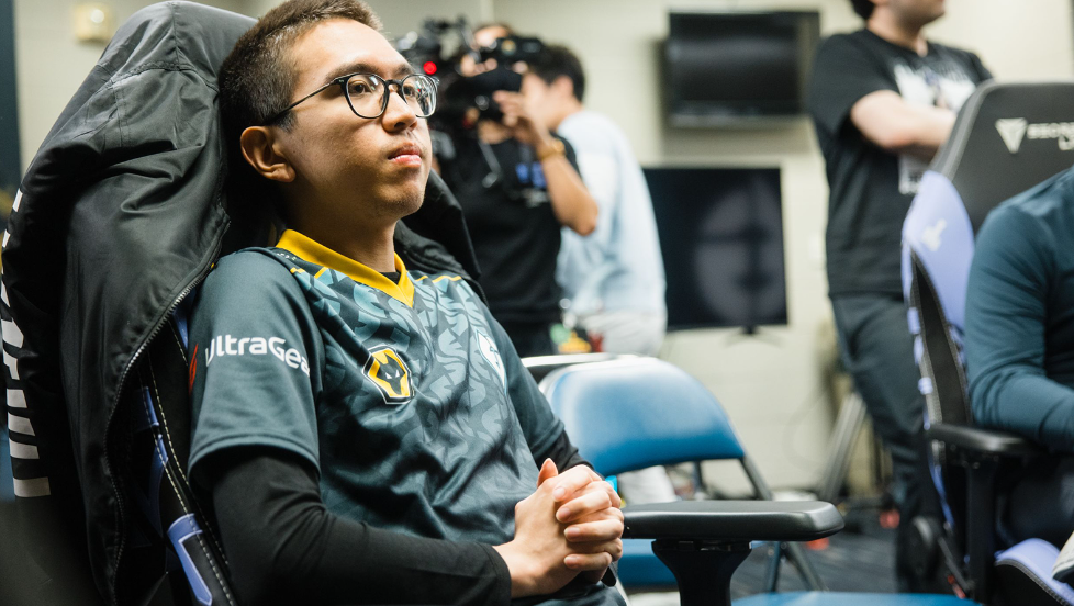 EG和TSM之间的比赛由于音频问题，暂停长达一小时