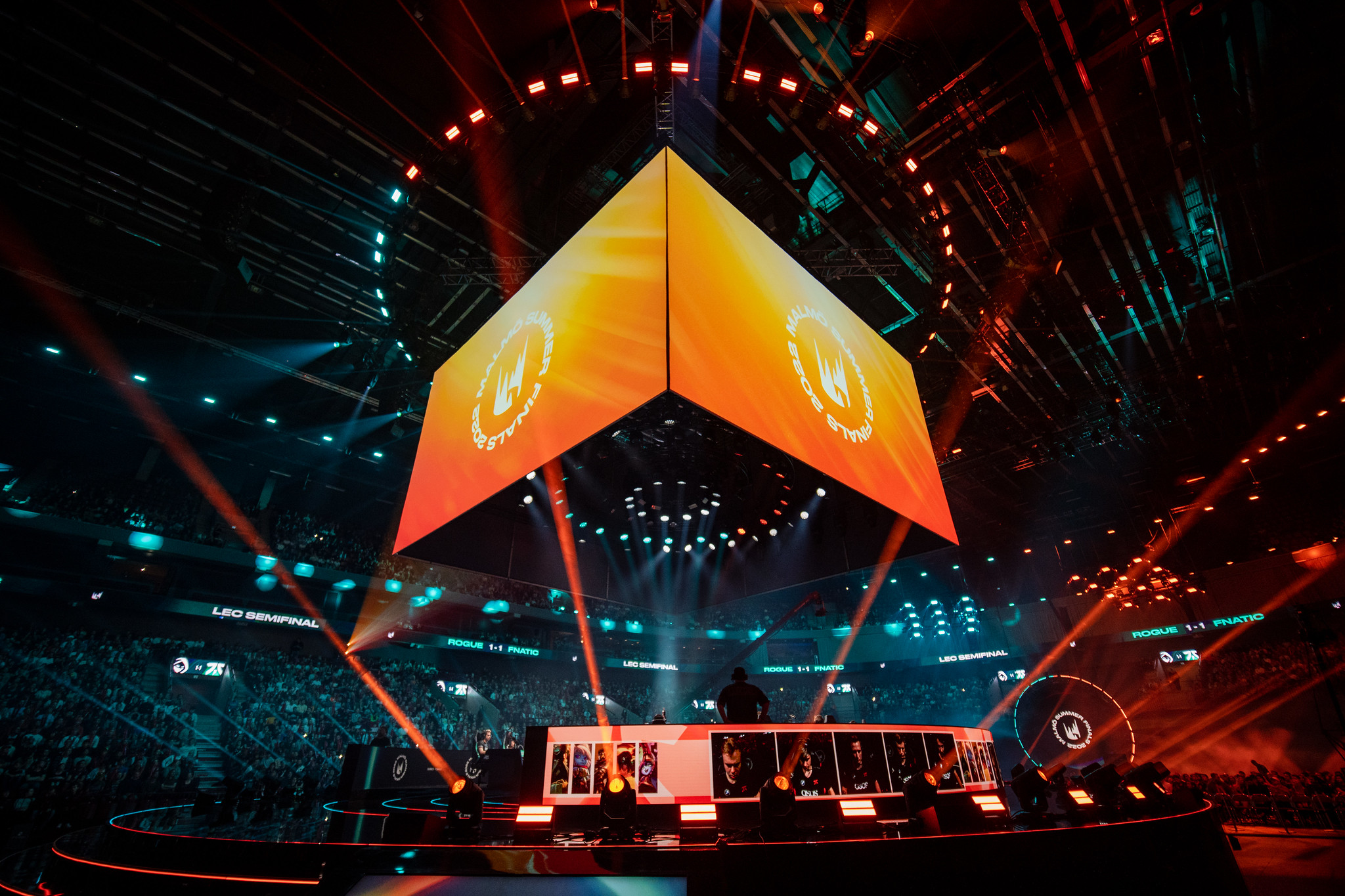 Rouge战胜fnatic与G2会师决赛