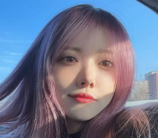 骆歆直播哭了！直言：做自己很难！