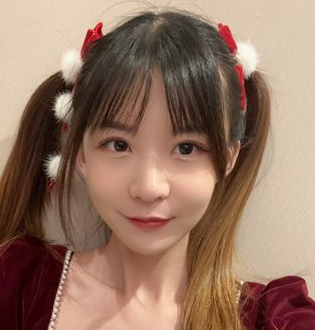 解说瞳夕被冲了！只因MVP投给theshy，惨被质疑