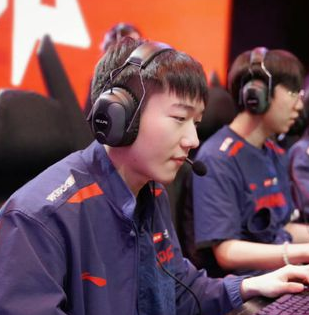 韩网热议JDG击败EDG：Ruler是LPL的Peyz！