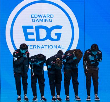 EDG被BLG淘汰后，官博沦陷！leave惨遭粉丝质疑