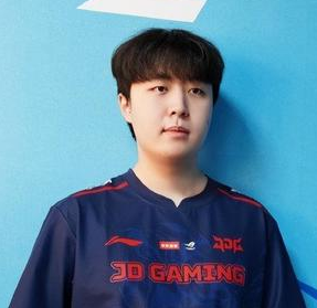 被外网票选为MSI最强战队！369最强上单，chovy最强中单