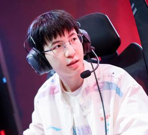 BLG败给JDG后，官博沦陷！Doinb直言：BLG双C在干嘛