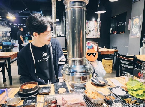 WBG上单TheShy回国隔离确诊新冠，众多选手暖心评论祝早日康复
