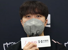 “miao准现场”大电竞专访JDG打野Kanavi：Deft选手职业素养很高，所以想认识一下
