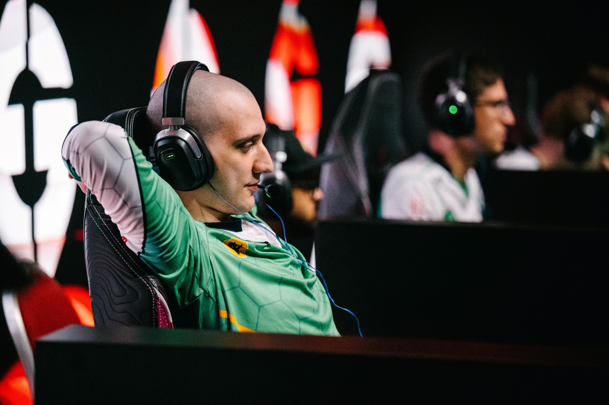 TI11淘汰赛第二日战罢：Aster锁定前六，北美DOTA团灭