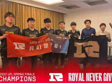 RNG3-2TES斩获春冠赛后采访，Xiaohu：MSI争取赢一下老熟人T1和G2