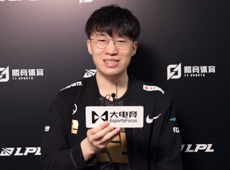 “miao准现场”大电竞专访RNG中单Xiaohu：常规赛的目标是保四争二！