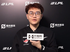 “miao准现场”大电竞专访AL下路Betty：会努力争取季后赛的名额！