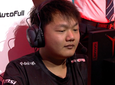 Yagao阿狸致命魅惑单杀Elk金克丝，JDG有惊无险2-0击败UP！
