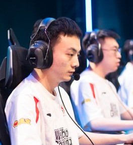 知情人爆料：WBG训练赛被OMG血虐！