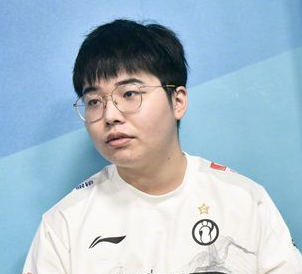 再见悲伤！宣布离开赛场！粉丝群发言