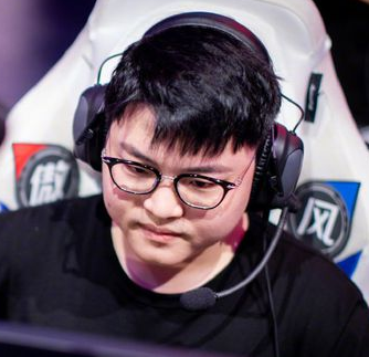 leave倒了？Uzi来了？圈内人爆料：EDG在谈uzi