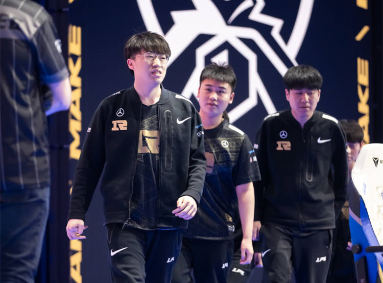 S11小组赛C组出线战前瞻：版本多变RNG能否捍卫第一