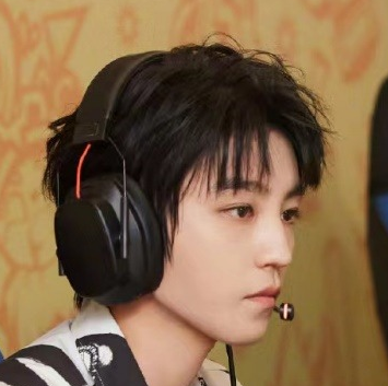 虎娘日报：13.16版本平衡调整一览Crisp采访泪洒现场