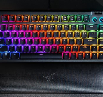 热插拔版发布黑寡妇蜘蛛75%V4RAZER首款客制化游戏机械键盘–