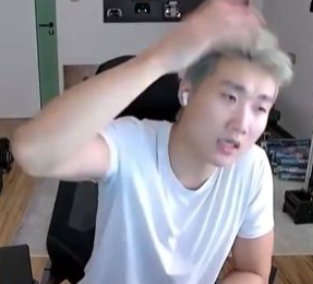 Uzi妻子将起诉造谣博主！解说小伞谈亚运会培训