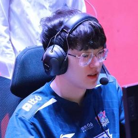 EDG老岳怒斥Scout：没有底线！EDG给他开了顶薪
