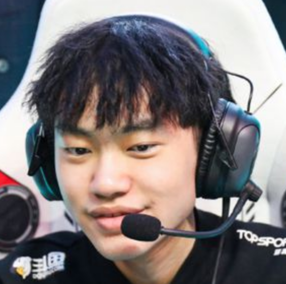 至臻全华班来了？外网爆料：knight加入BLG