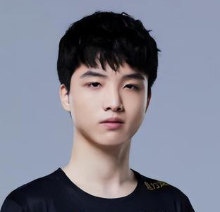XLB宣布退役！发文：4年职业生涯到此结束