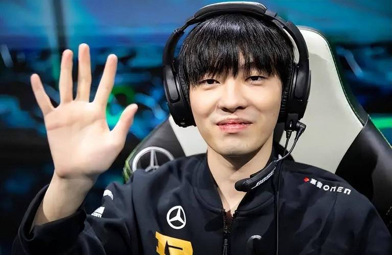 江西软件学院夺得LCL端游赛道冠军