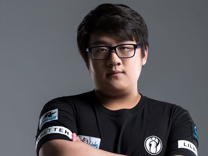 Rookie：老头杯倒第一为什么能拿奖金？得知是Kid后改口