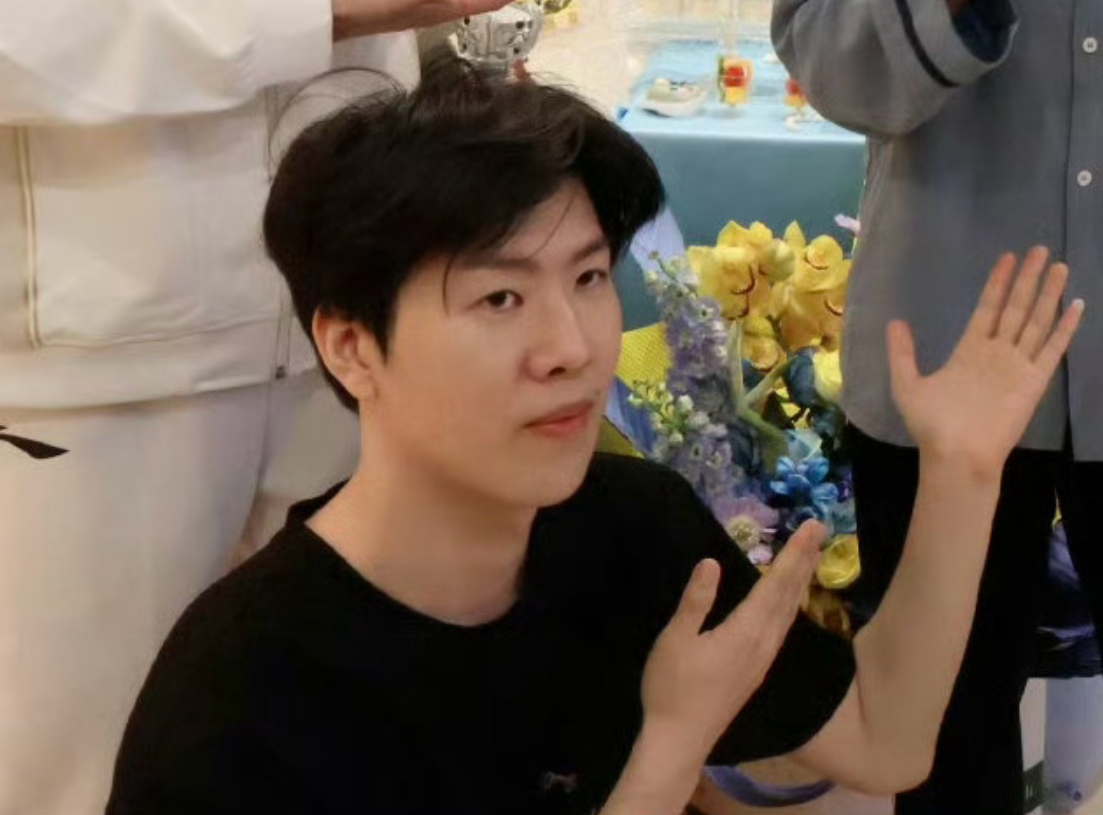 虎娘日报：拉克丝或将增添T2皮肤Ning谈新老选手交替现状