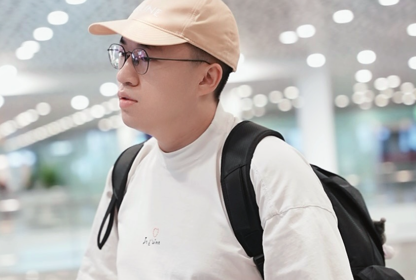 虎娘日报：全新皮肤正义假面原画公布Viper坦言想要格温冠军皮肤