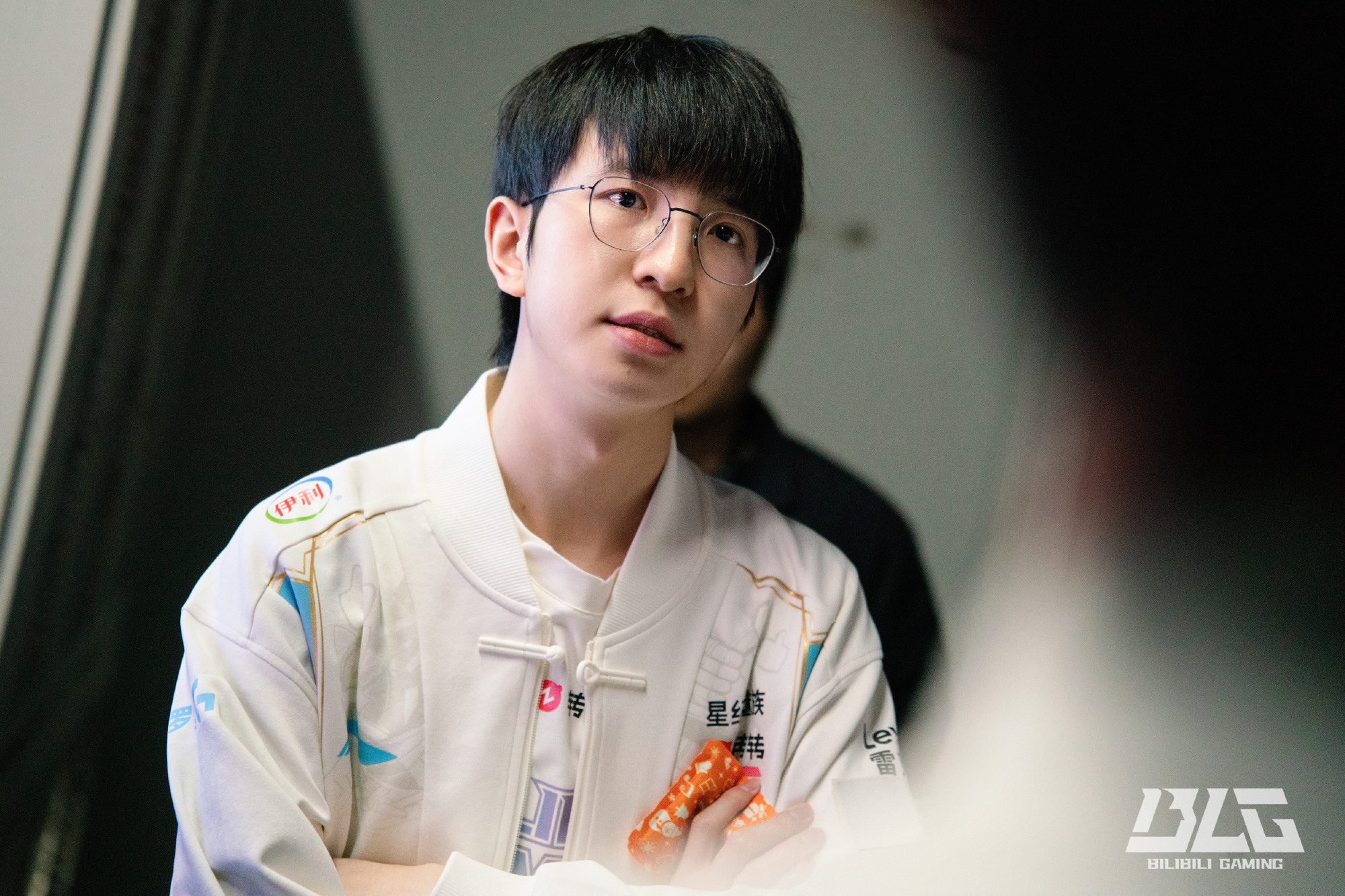 官方公告公理秘术老鼠定性为BUG，Elk曾在比赛中使用引热议