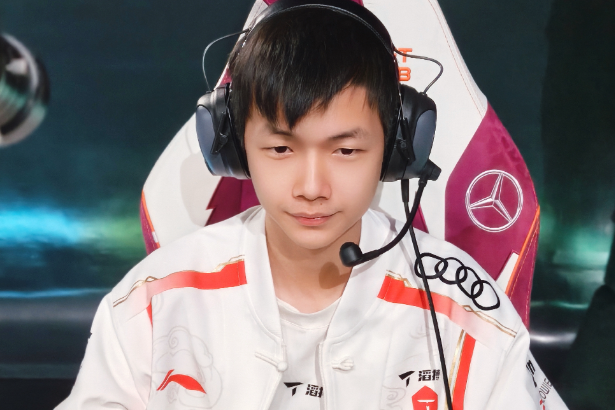 TES被HLE横扫，LPL外战最差战绩诞生，JKL赛后道歉