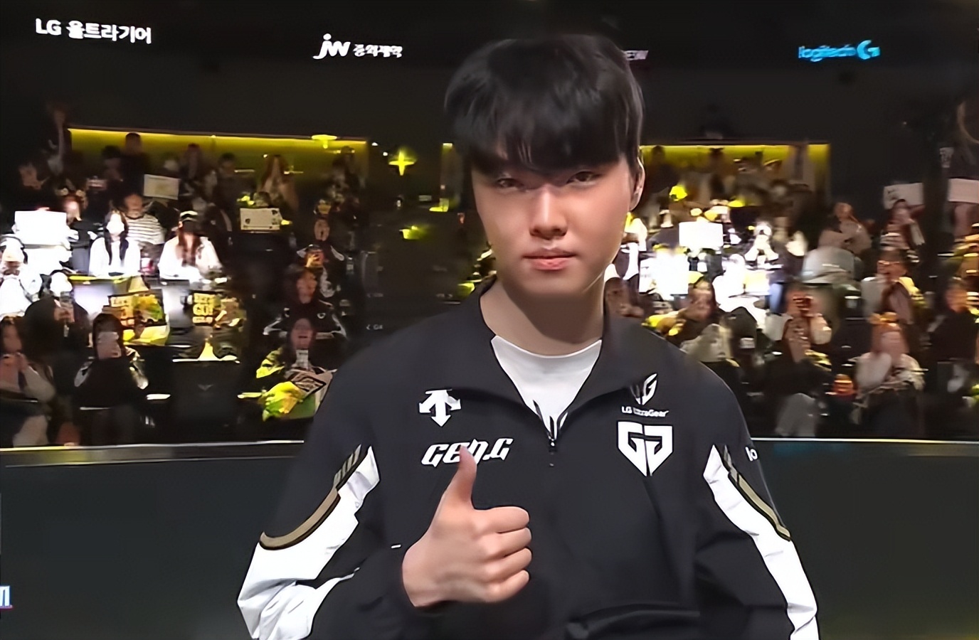 云顶之弈S14全新赛季「赛博之城」今日上线！羽饰骑士企鹅/胖胖龙正在发布黑客任务